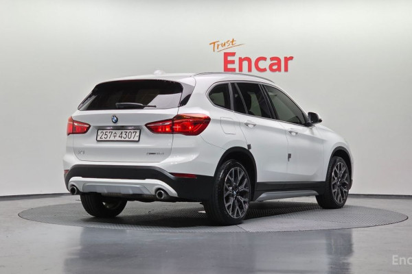 2022 BMW X1 с пробегом 73 321 км