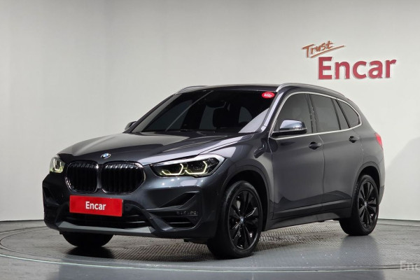 2020 BMW X1 с пробегом 49 822 км