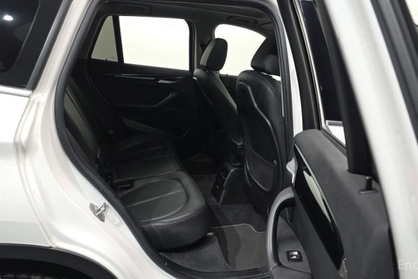 2022 BMW X1 с пробегом 73 321 км