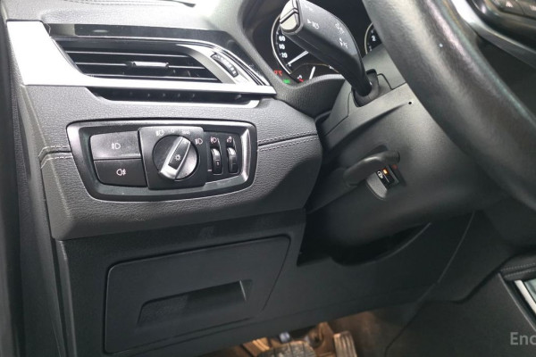 2022 BMW X1 с пробегом 73 321 км