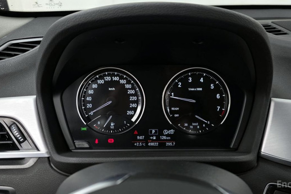 2020 BMW X1 с пробегом 49 822 км