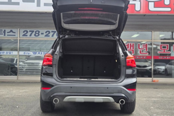 2022 BMW X1 с пробегом 73 292 км