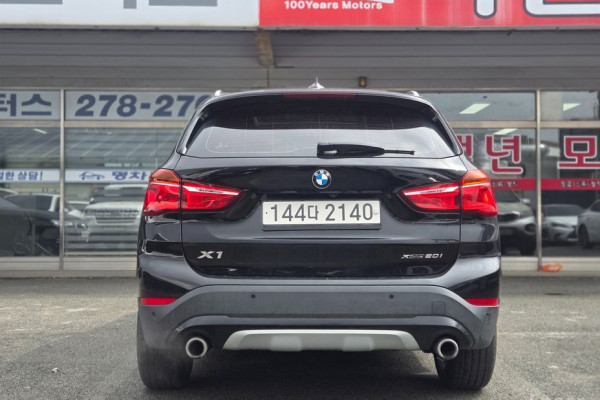 2022 BMW X1 с пробегом 73 292 км