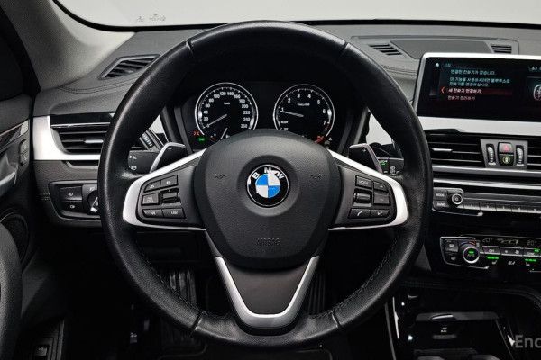 2022 BMW X1 с пробегом 71 979 км