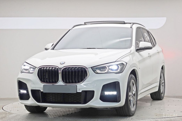 2021 BMW X1 с пробегом 129 922 км