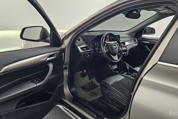 2020 BMW X1 с пробегом 51 939 км