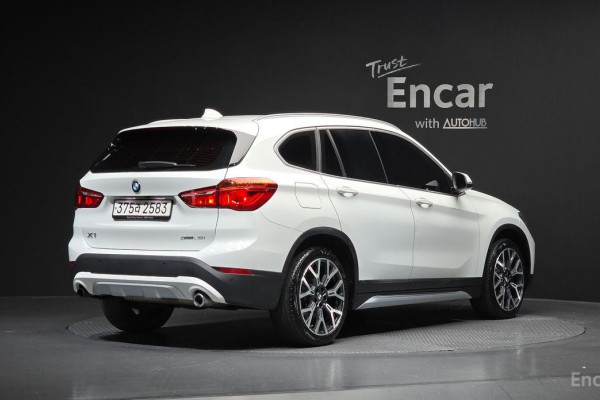 2022 BMW X1 с пробегом 49 255 км