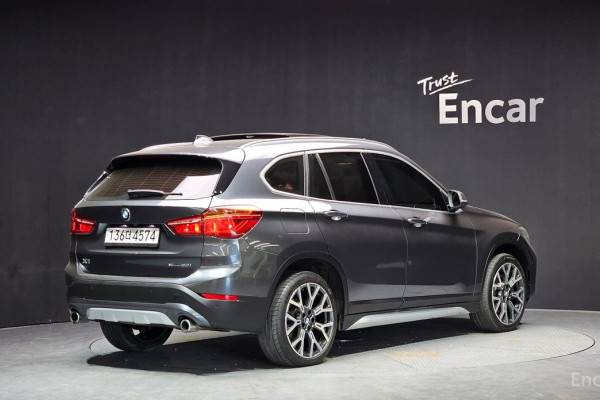 2022 BMW X1 с пробегом 73 731 км