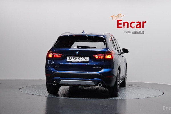 2022 BMW X1 с пробегом 45 698 км