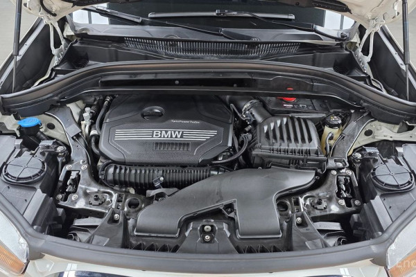 2022 BMW X1 с пробегом 49 255 км