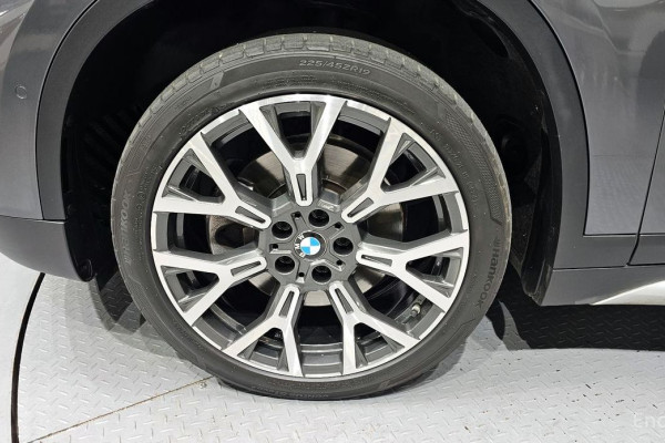 2022 BMW X1 с пробегом 73 731 км