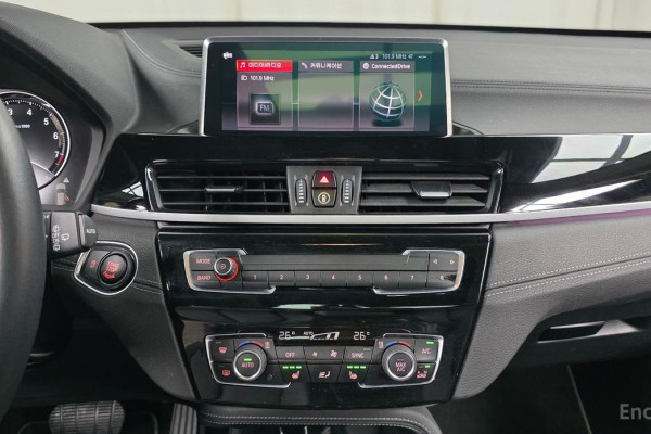 2022 BMW X1 с пробегом 49 255 км