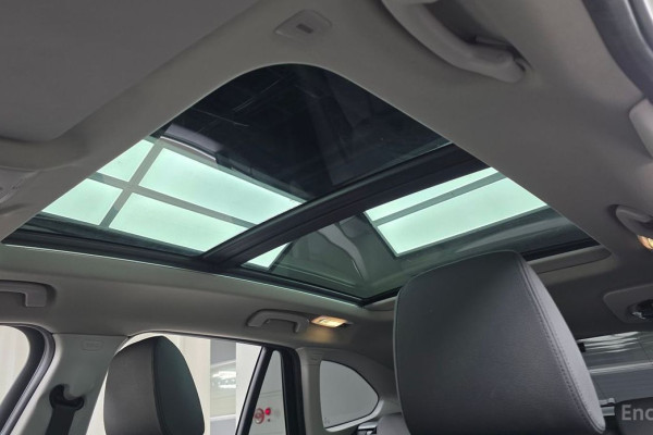 2022 BMW X1 с пробегом 49 255 км