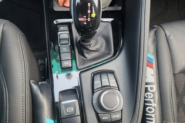 2021 BMW X1 с пробегом 49 015 км