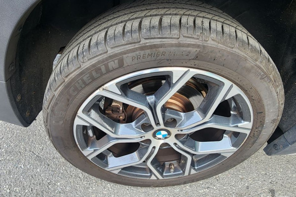 2021 BMW X1 с пробегом 49 015 км