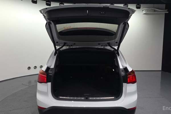 2022 BMW X1 с пробегом 75 640 км