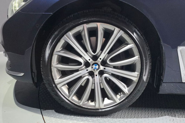 2016 BMW 7 серии с пробегом 142 996 км