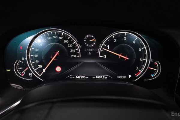 2016 BMW 7 серии с пробегом 142 996 км