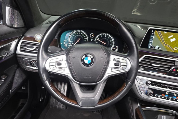 2016 BMW 7 серии с пробегом 142 996 км