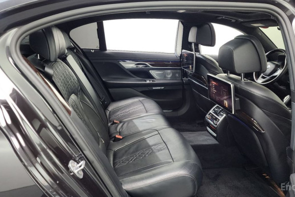 2016 BMW 7 серии с пробегом 114 334 км