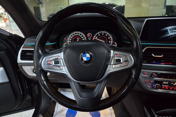 2016 BMW 7 серии с пробегом 143 797 км