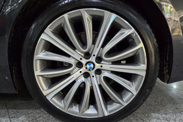 2016 BMW 7 серии с пробегом 143 797 км