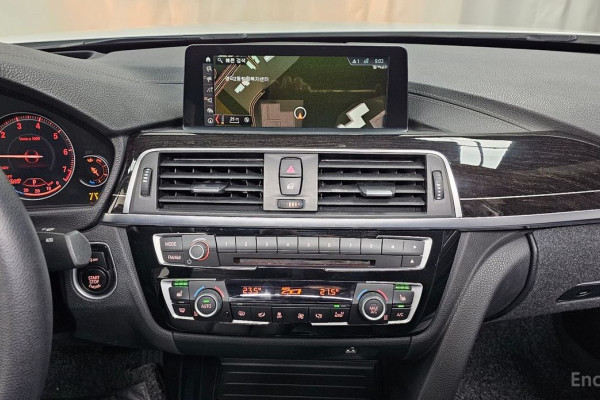 2018 BMW 3 серии с пробегом 81 988 км