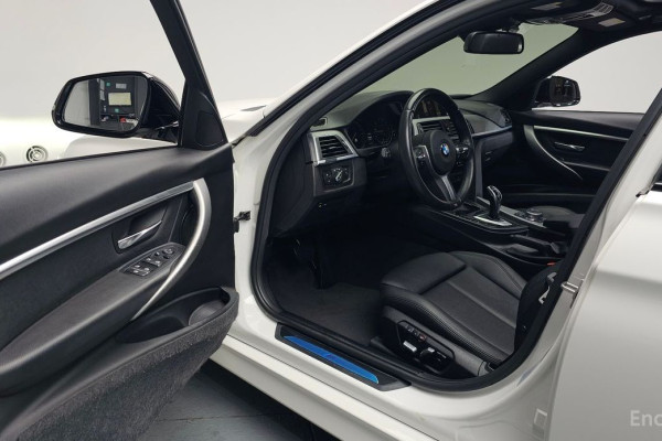 2018 BMW 3 серии с пробегом 42 553 км