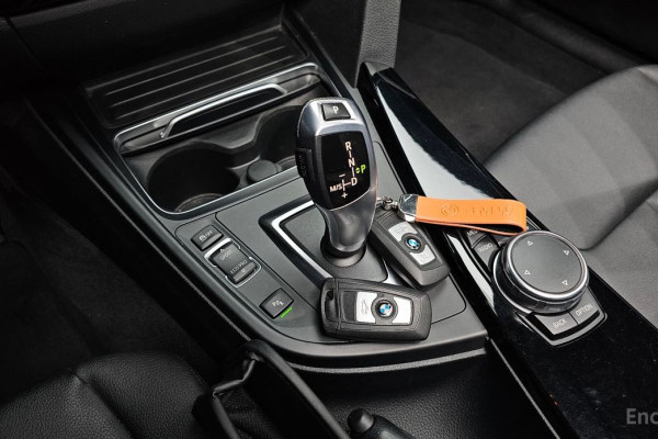 2015 BMW 3 серии с пробегом 121 942 км