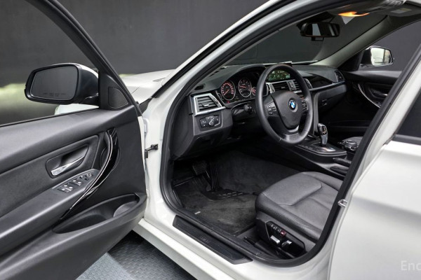 2015 BMW 3 серии с пробегом 92 963 км