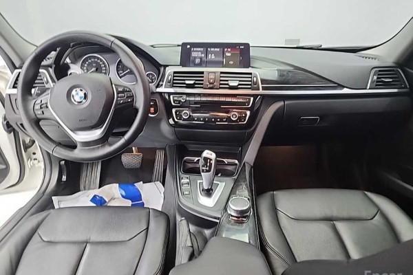 2018 BMW 3 серии с пробегом 47 463 км