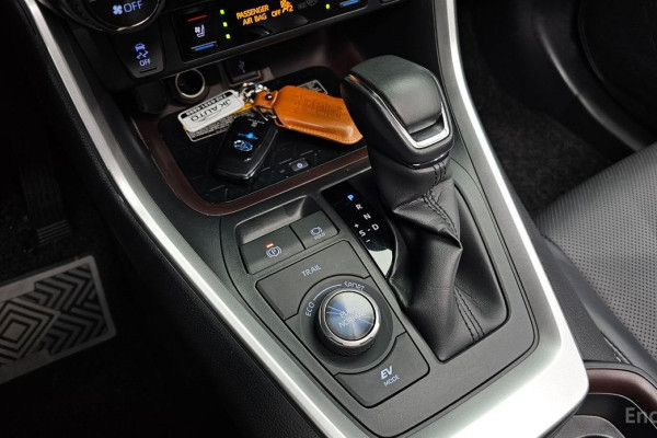 2021 Toyota RAV4 с пробегом 70 457 км