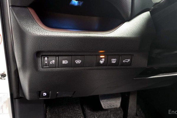 2023 Toyota RAV4 с пробегом 104 676 км