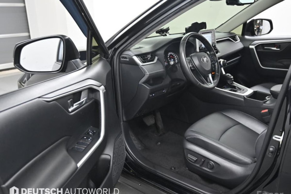 2022 Toyota RAV4 с пробегом 57 315 км