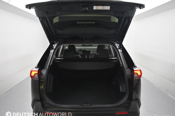 2022 Toyota RAV4 с пробегом 57 315 км