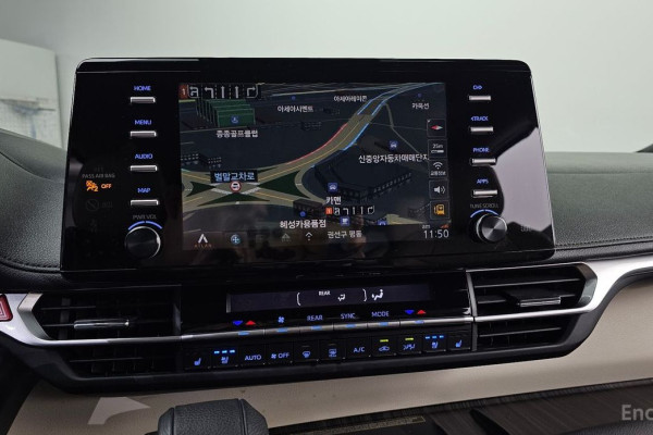 2022 Toyota Sienna с пробегом 27 073 км