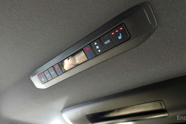 2022 Toyota Sienna с пробегом 72 166 км