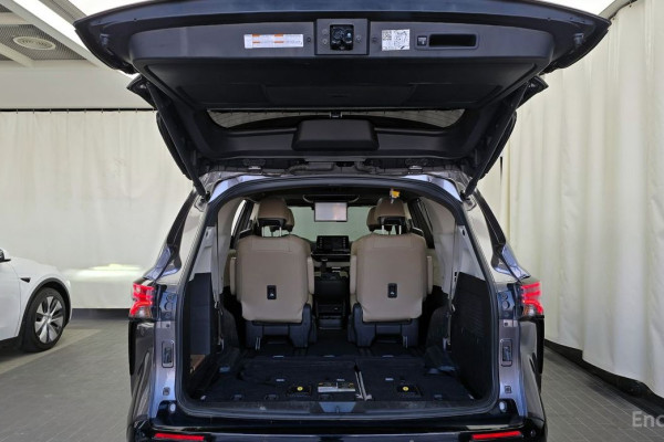 2022 Toyota Sienna с пробегом 72 166 км