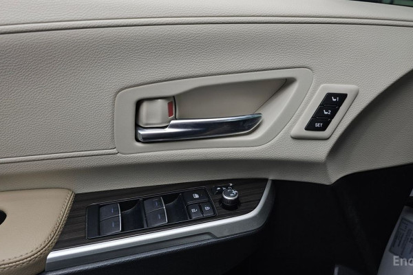 2022 Toyota Sienna с пробегом 27 073 км