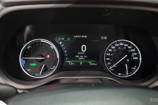 2022 Toyota Sienna с пробегом 72 899 км