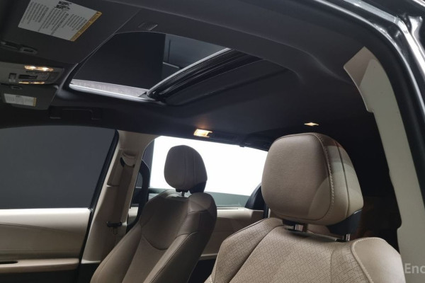 2022 Toyota Sienna с пробегом 72 899 км