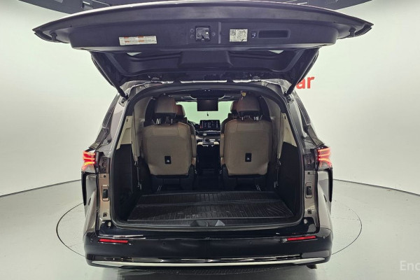 2022 Toyota Sienna с пробегом 32 611 км