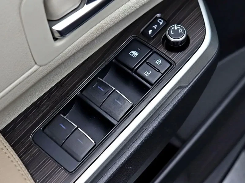 2022 Toyota Sienna с пробегом 71 177 км