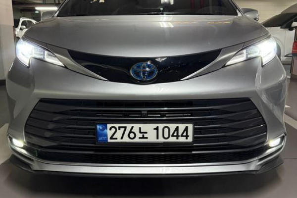 2022 Toyota Sienna с пробегом 46 500 км