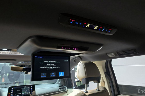 2022 Toyota Sienna с пробегом 83 568 км