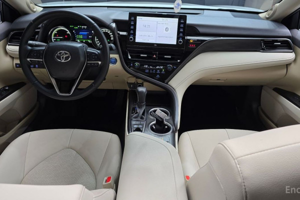 2023 Toyota Camry с пробегом 46 718 км