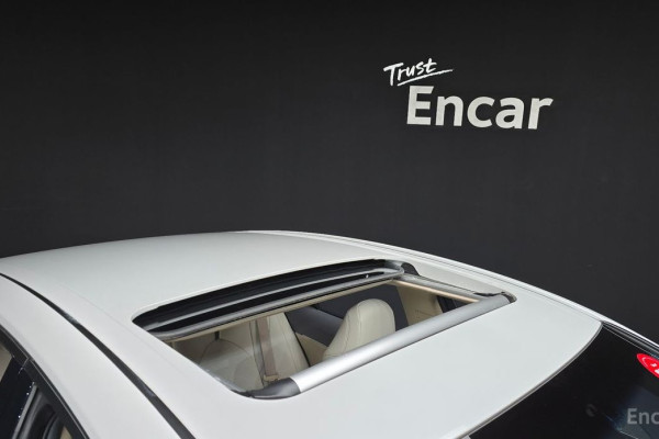 2023 Toyota Camry с пробегом 46 718 км