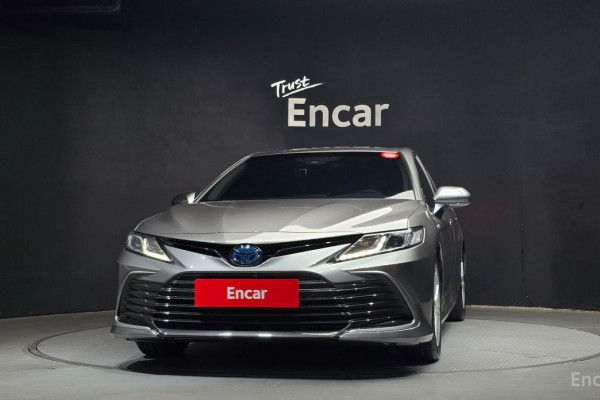 2022 Toyota Camry с пробегом 20 379 км