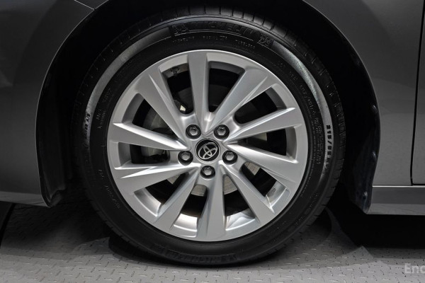 2022 Toyota Camry с пробегом 20 379 км