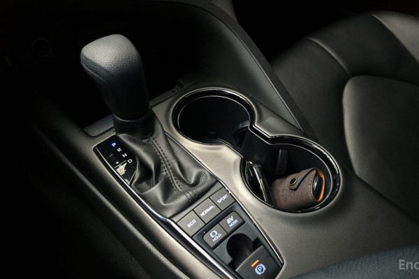 2022 Toyota Camry с пробегом 20 379 км